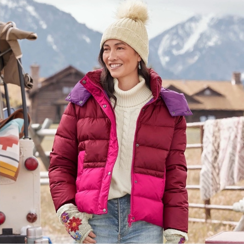 NWOT Sundance Red and Pink Puffer Jacket size Petite XS